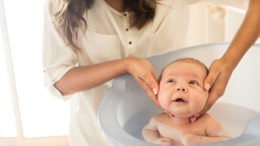 Jak często kąpać noworodka?