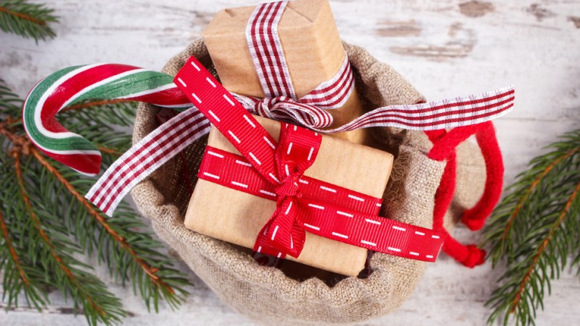 Woreczki nie tylko w roli opakowań na upominki – pomysły dla firm