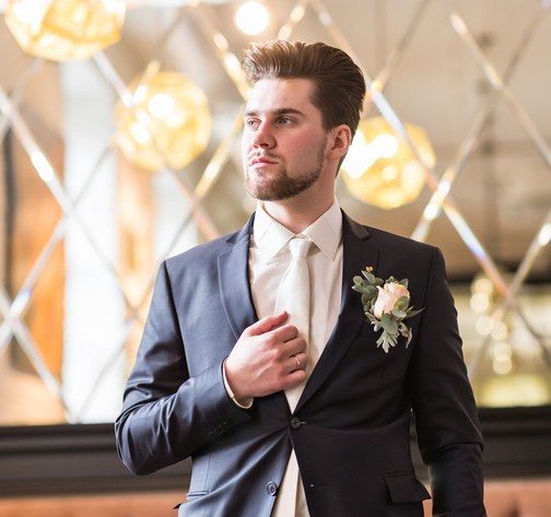 Wybór garnituru dla Pana Młodego