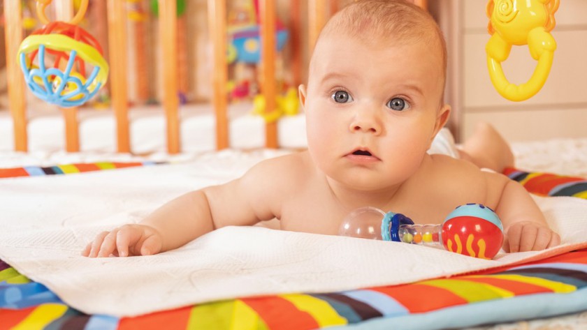 Skoki rozwojowe w pierwszym roku życia dziecka